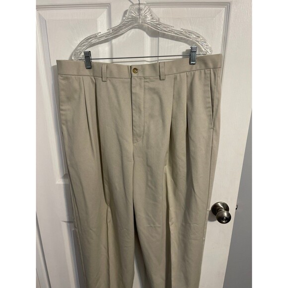 Roundtree & Yorke Easy Care Classic Fit Pants Size 40x34 - Picture 2 of 7